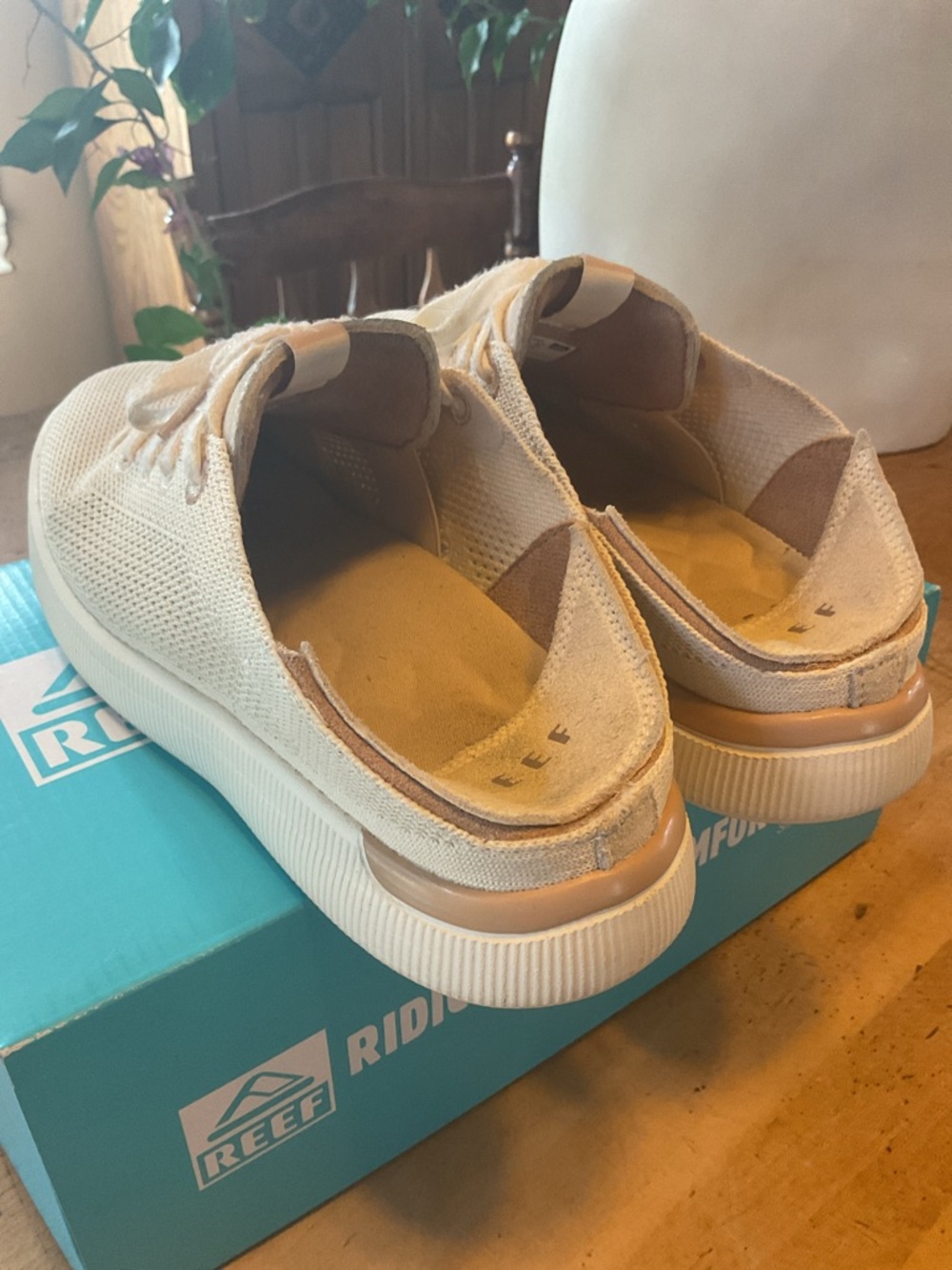 Reef Neptune Vintage Sneaker - Picture 4 of 6